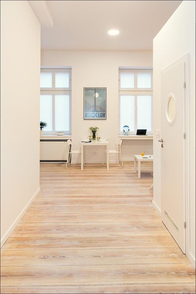 Terra Studio Dworcowa Lägenhet Wrocław Exteriör bild