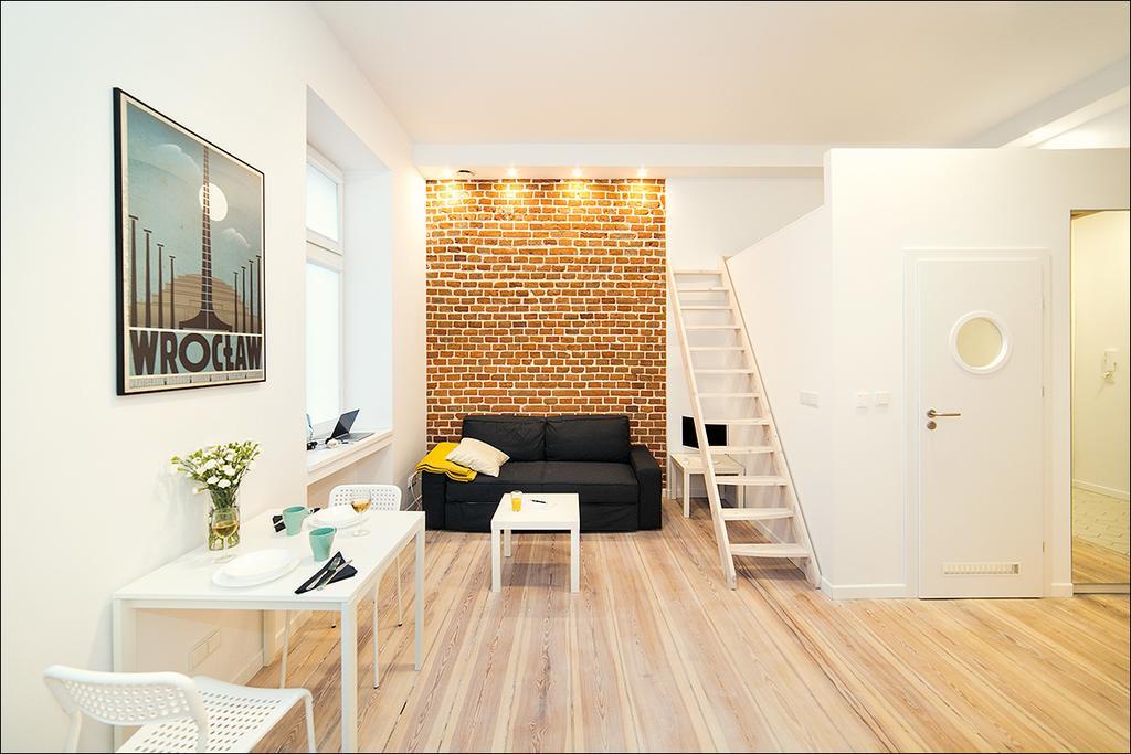 Terra Studio Dworcowa Lägenhet Wrocław Exteriör bild